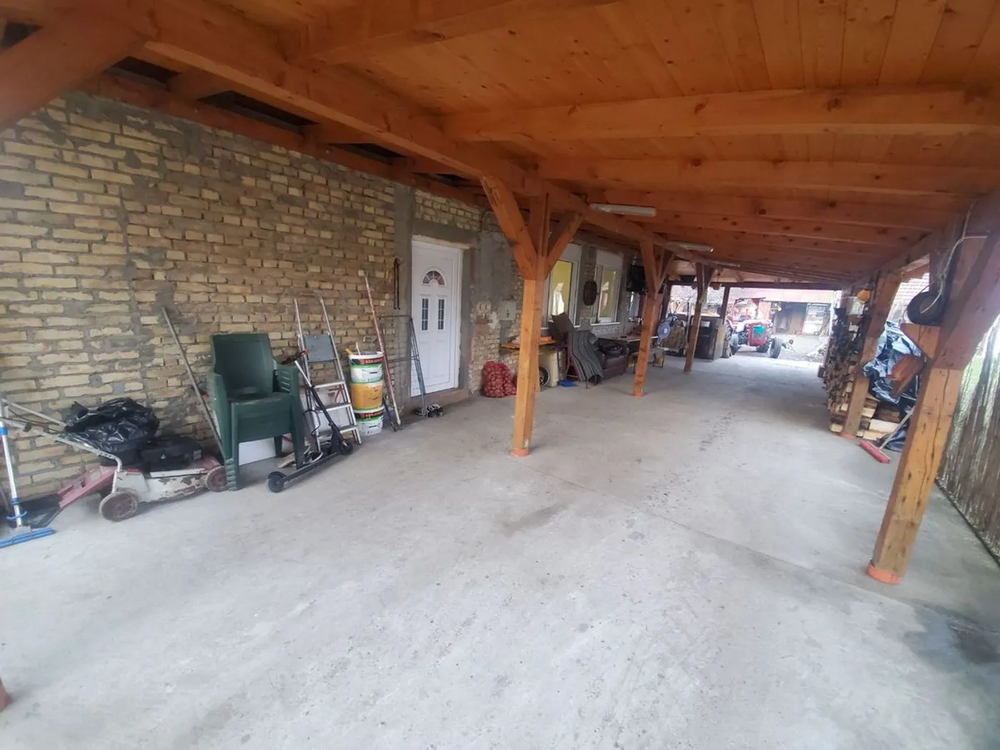 kuca na prodaju Kać 56m2 538815