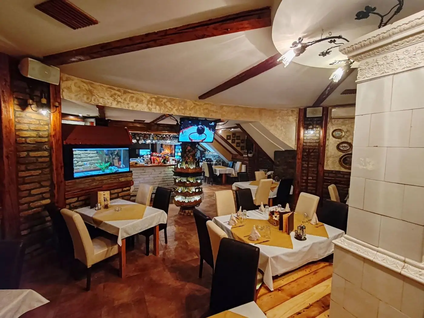 lokal na prodaju Sremski Karlovci 148m2 572446