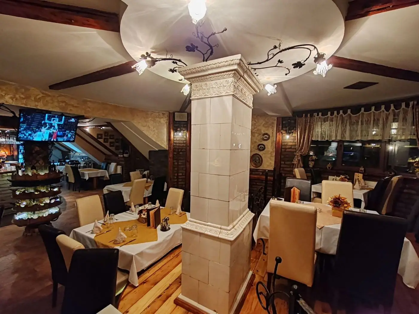 lokal na prodaju Sremski Karlovci 148m2 572446