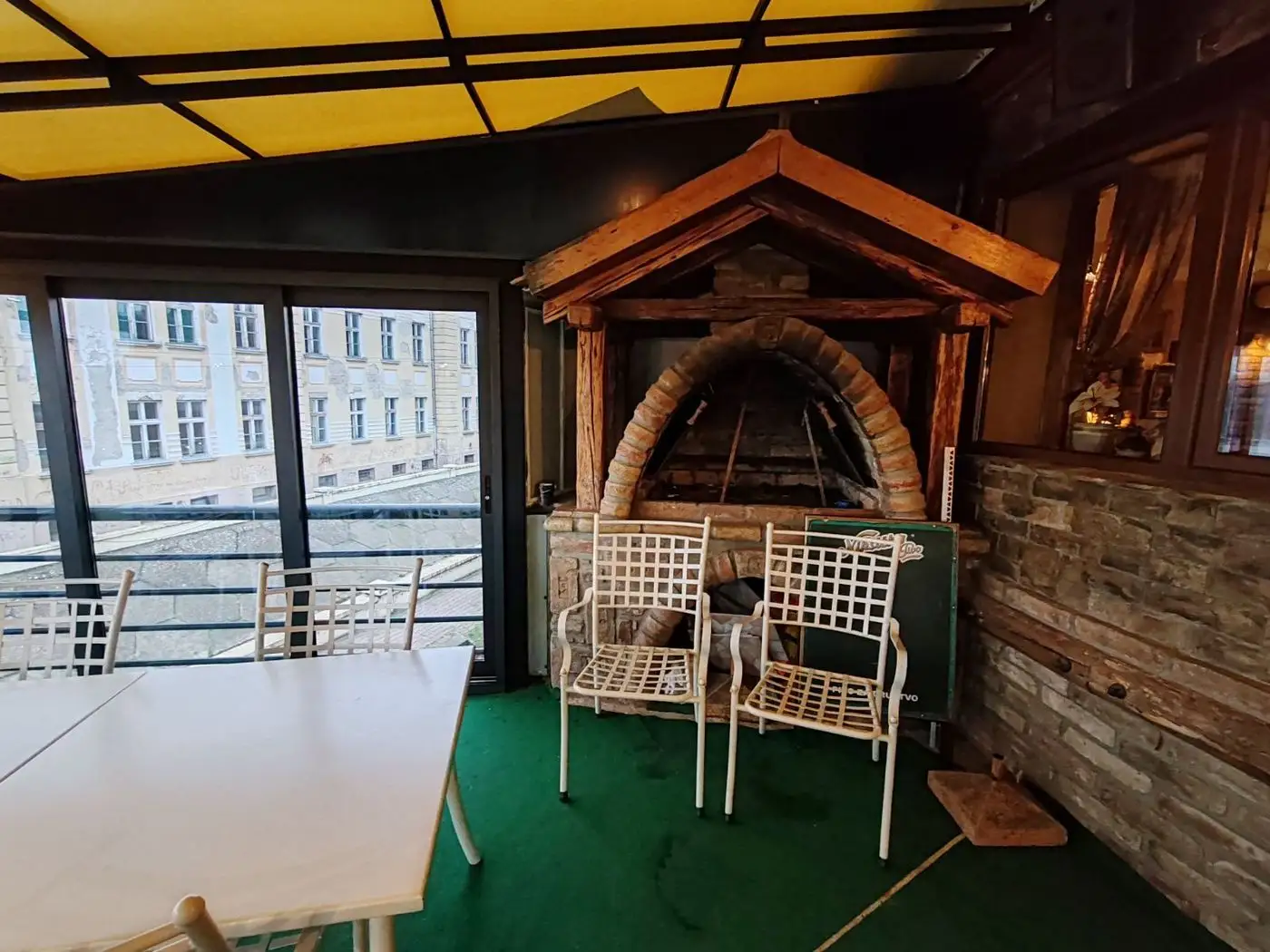 lokal na prodaju Sremski Karlovci 148m2 572446