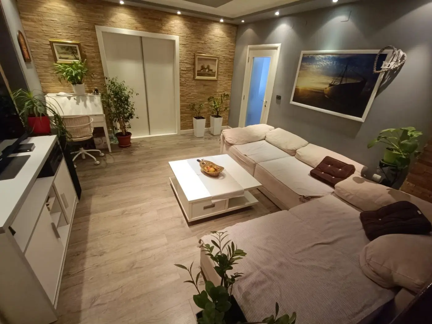 stan na prodaju Novi Sad, 81m2 539331