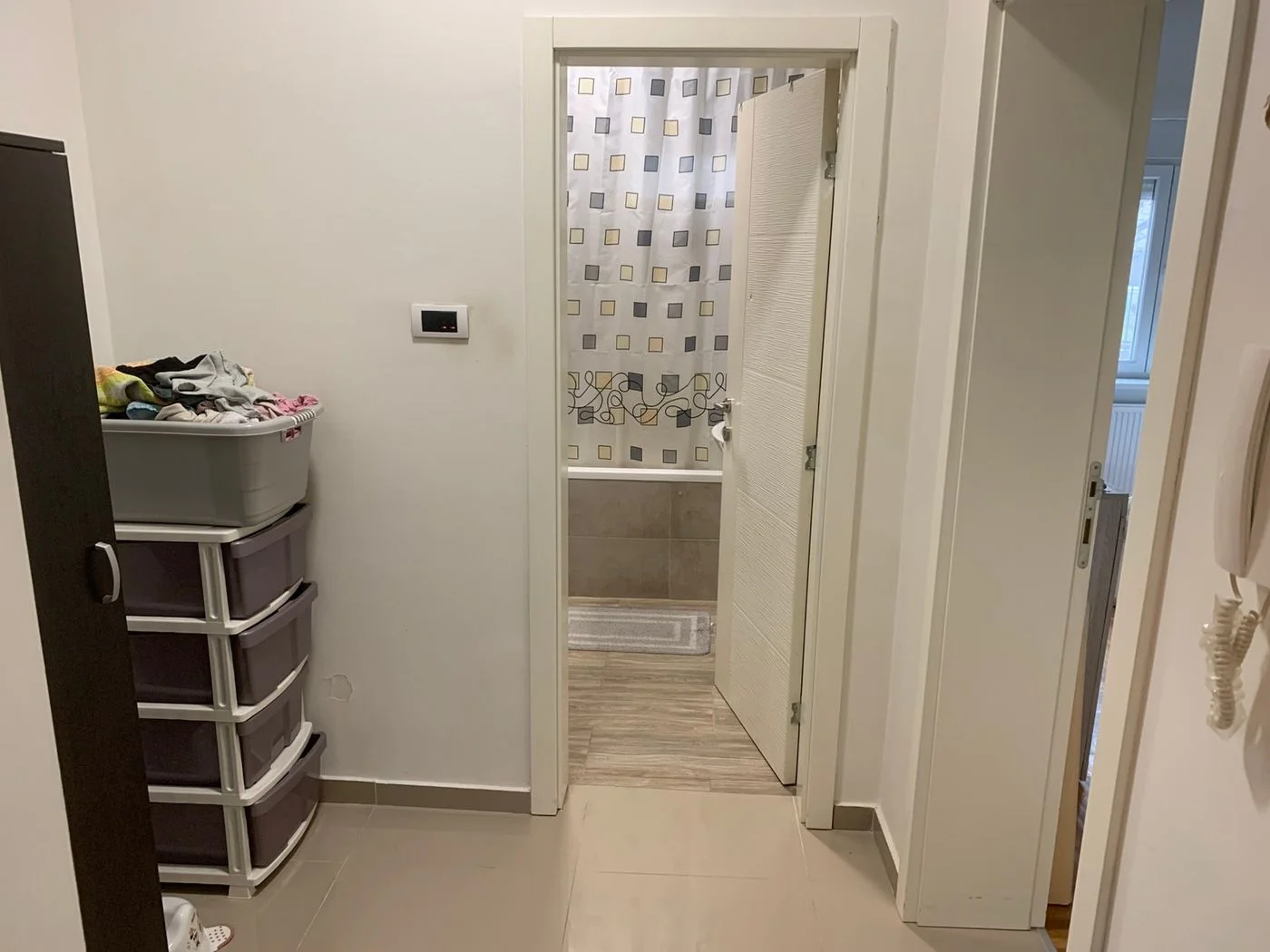 stan na prodaju Veternik 87m2 539619