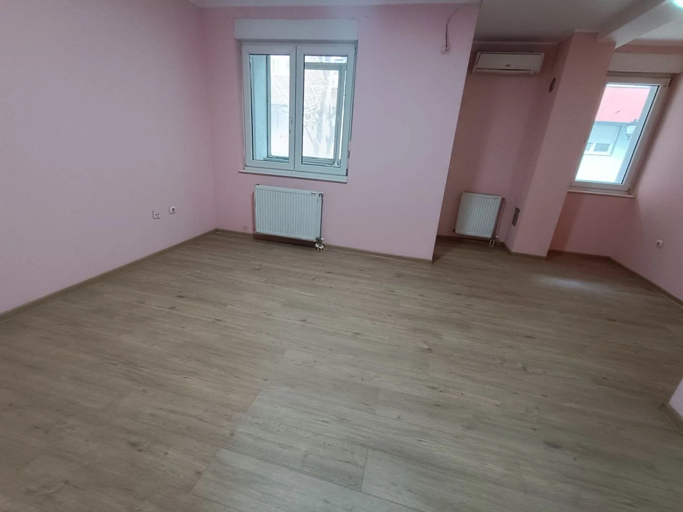 stan na prodaju Novi Sad, 44m2 540360