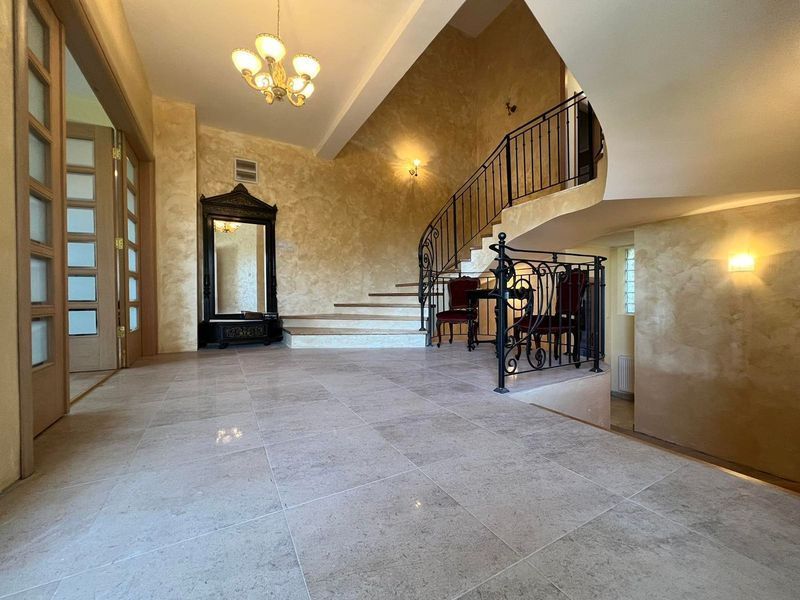 kuca za izdavanje Sremska Kamenica 158m2 12533