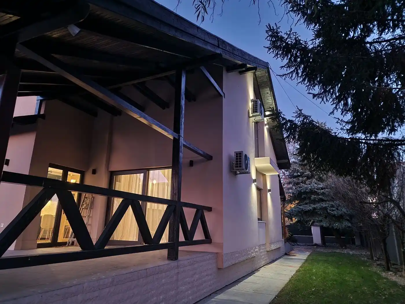 kuca na prodaju Novi Sad 299m2 540983
