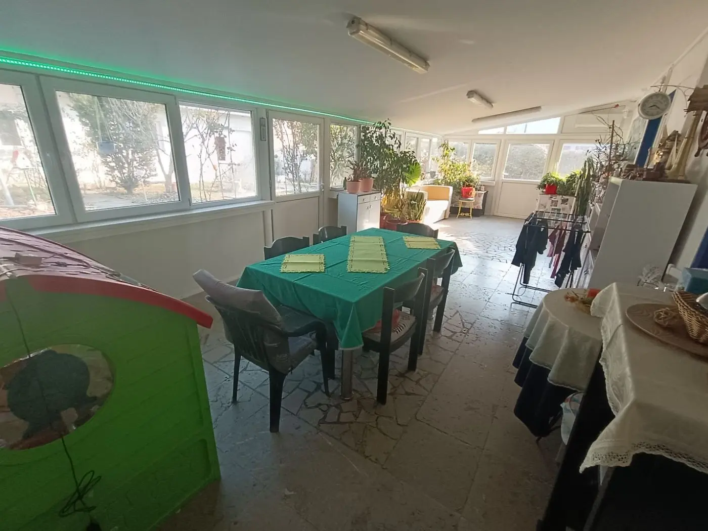 kuca na prodaju Novi Sad 332m2 564062