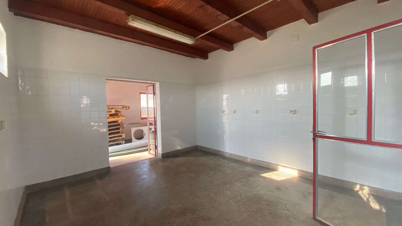 kuca na prodaju Ravno Selo 441m2 541893