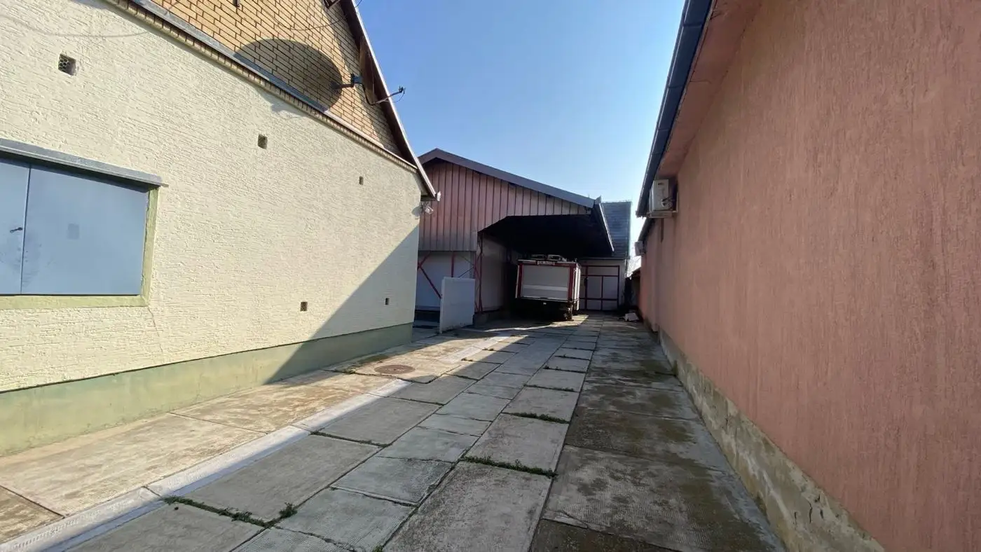 kuca na prodaju Ravno Selo 441m2 541893