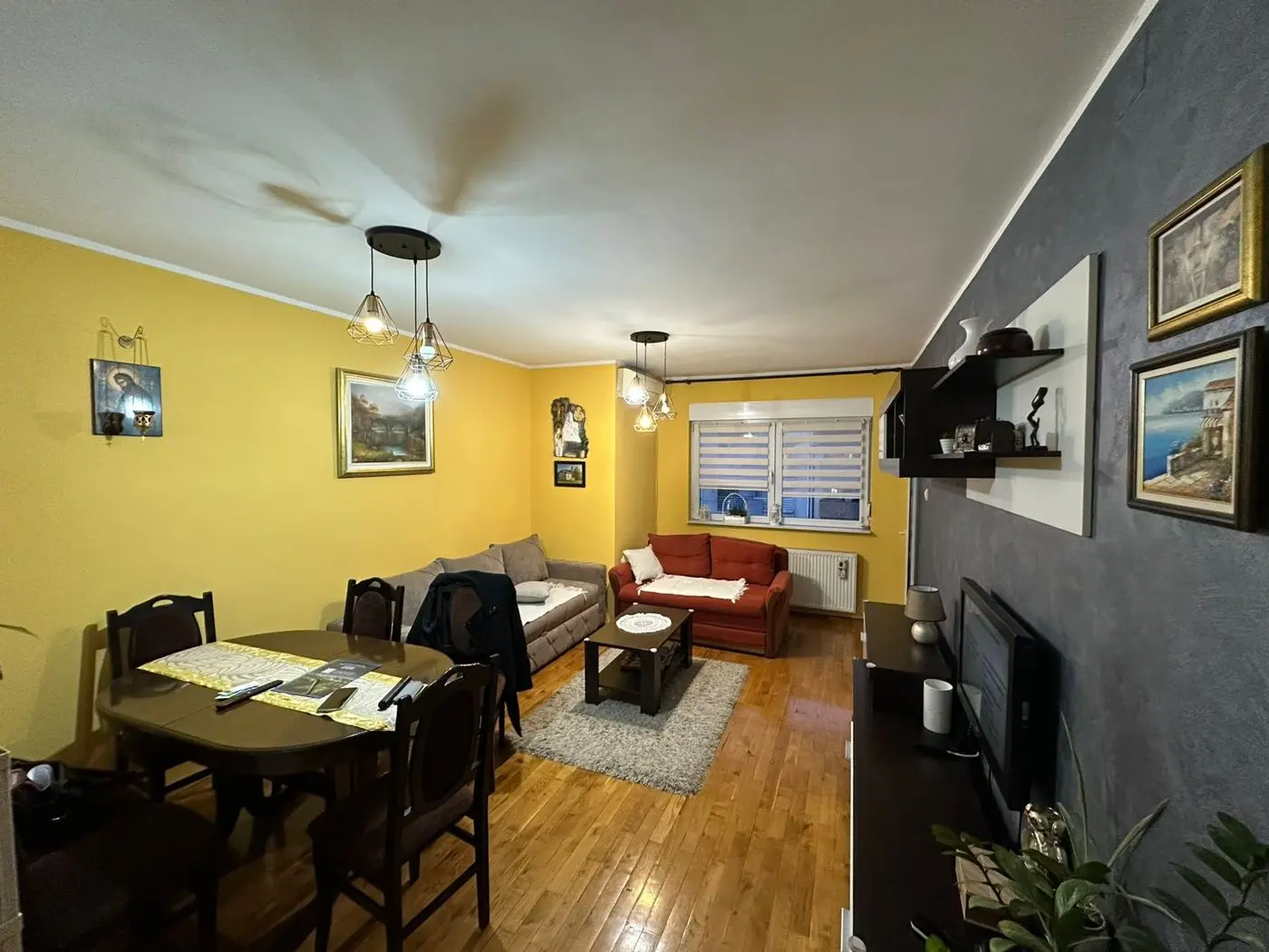 stan na prodaju Novi Sad, 48m2 542138