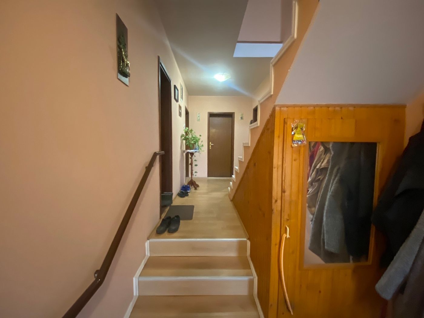 kuca na prodaju Veternik 325m2 542405