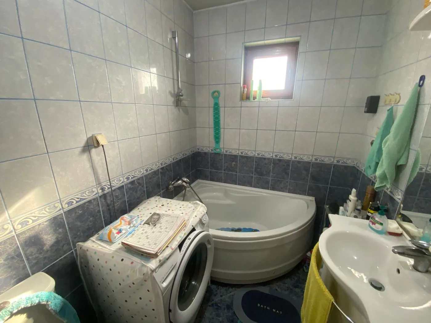 kuca na prodaju Veternik 325m2 542405