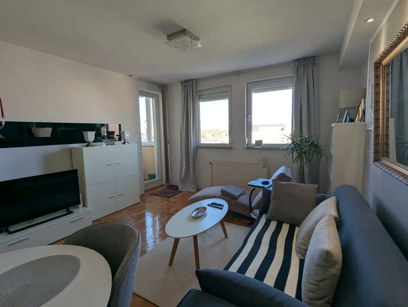 stan na prodaju Novi Sad, 47m2 542897