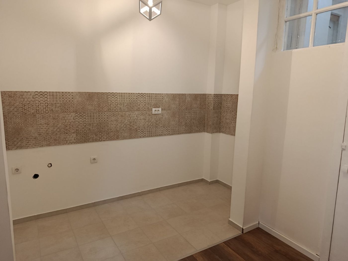 stan na prodaju Petrovaradin 79m2 543245