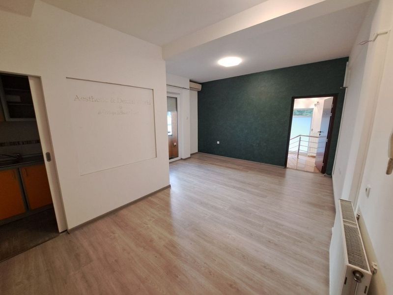 lokal na prodaju Novi Sad 69m2 543537