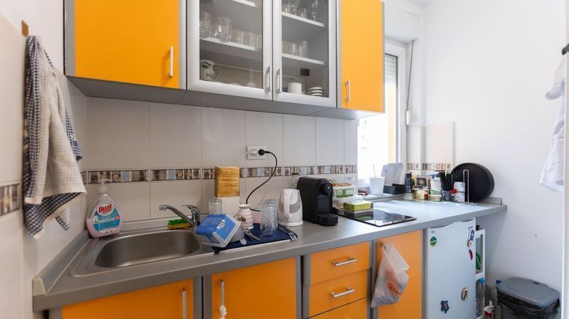 lokal na prodaju Novi Sad 69m2 543537