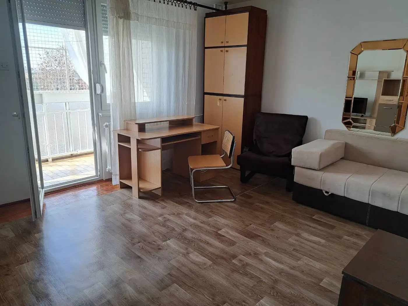 stan za izdavanje Novi Sad, 75m2 12866