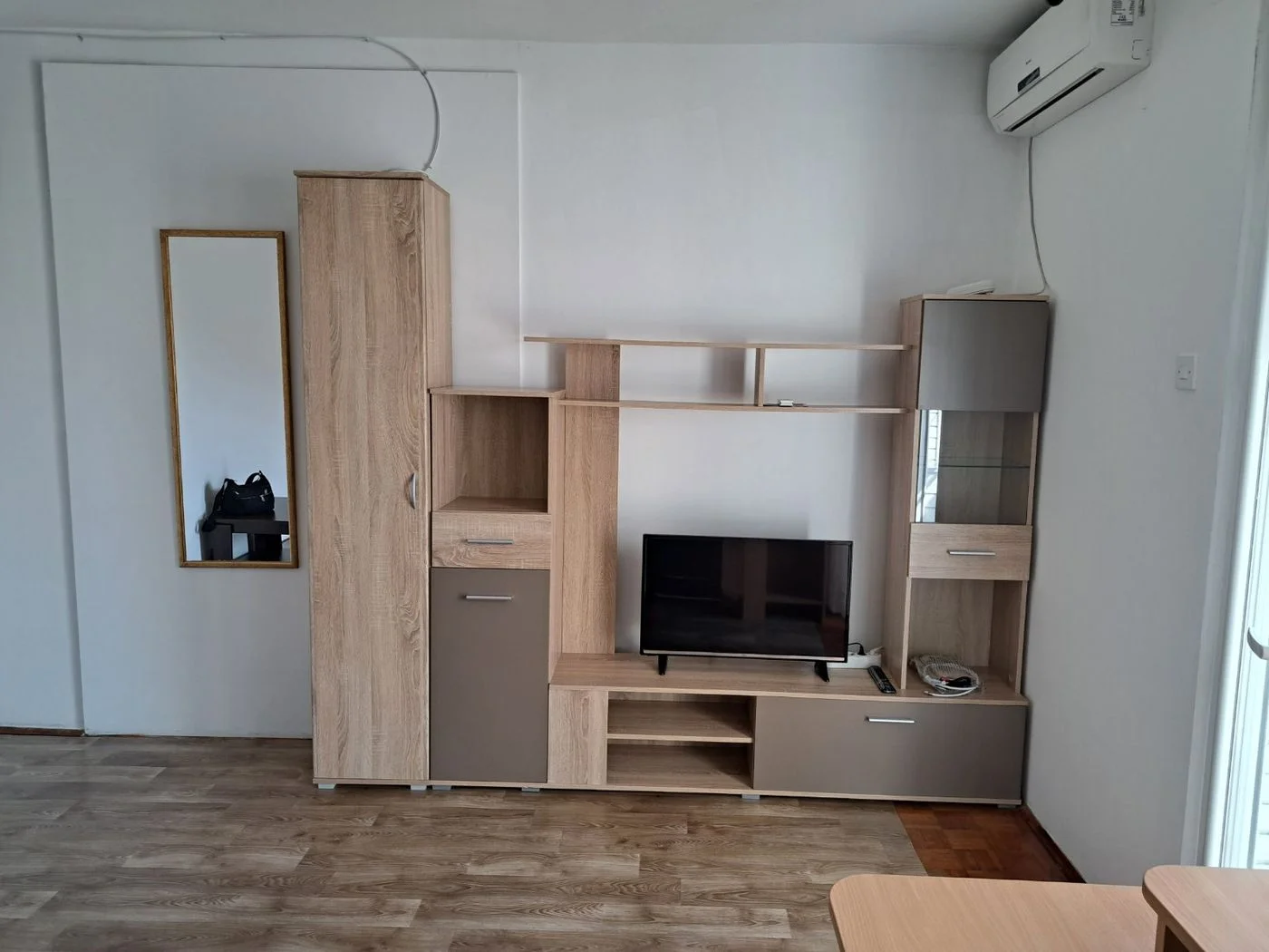 stan za izdavanje Novi Sad 75m2 12866