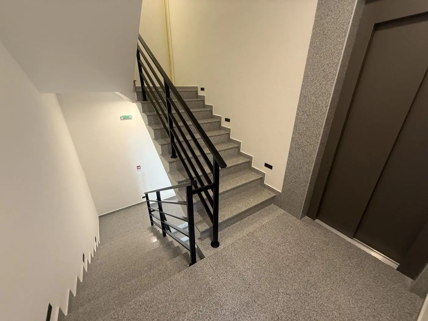 stan na prodaju Novi Sad 140m2 479054