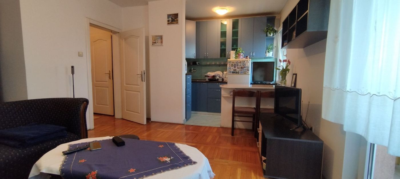 stan na prodaju Novi Sad, 57m2 544863