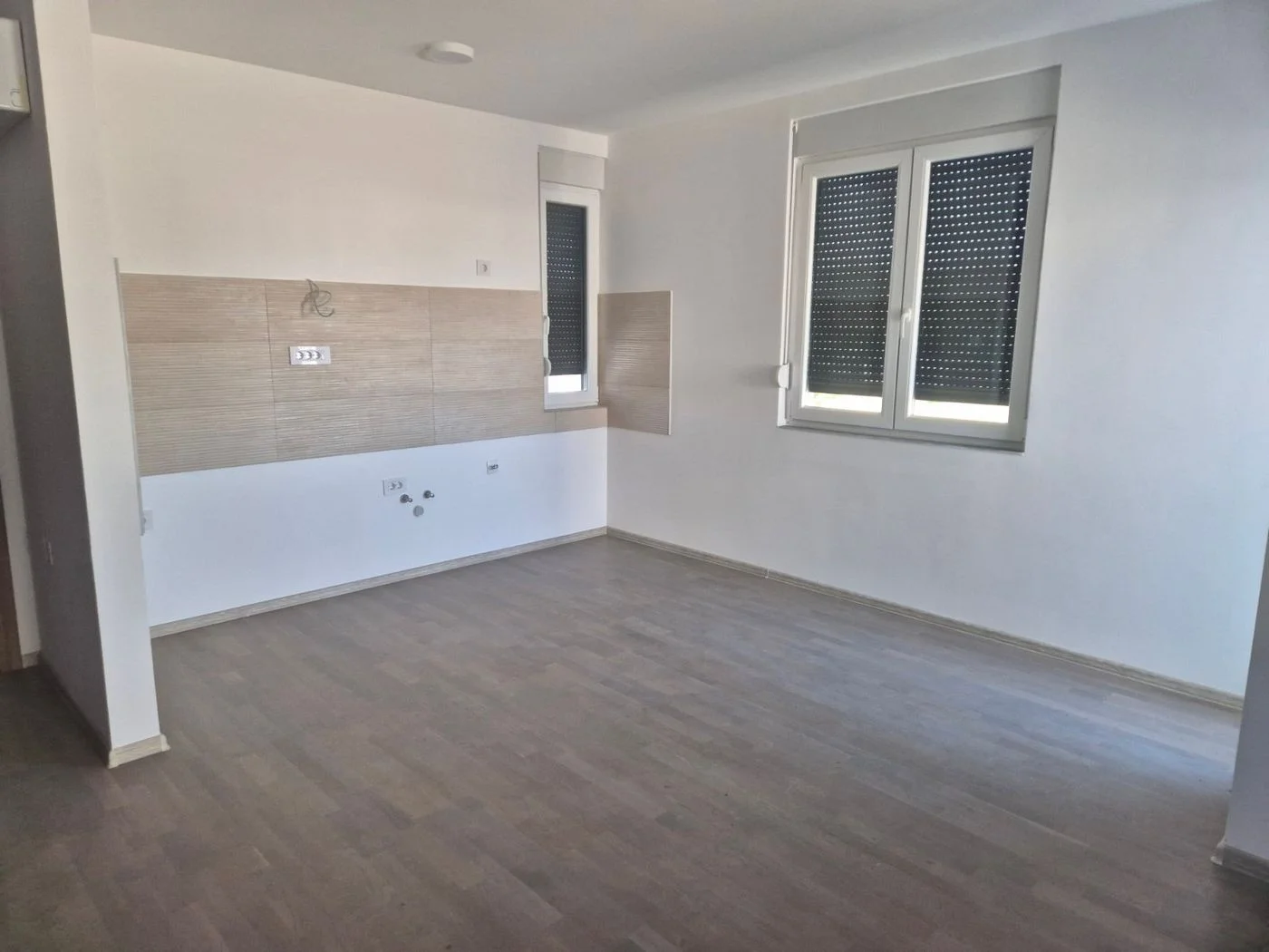 stan na prodaju Petrovaradin, 77m2 544890