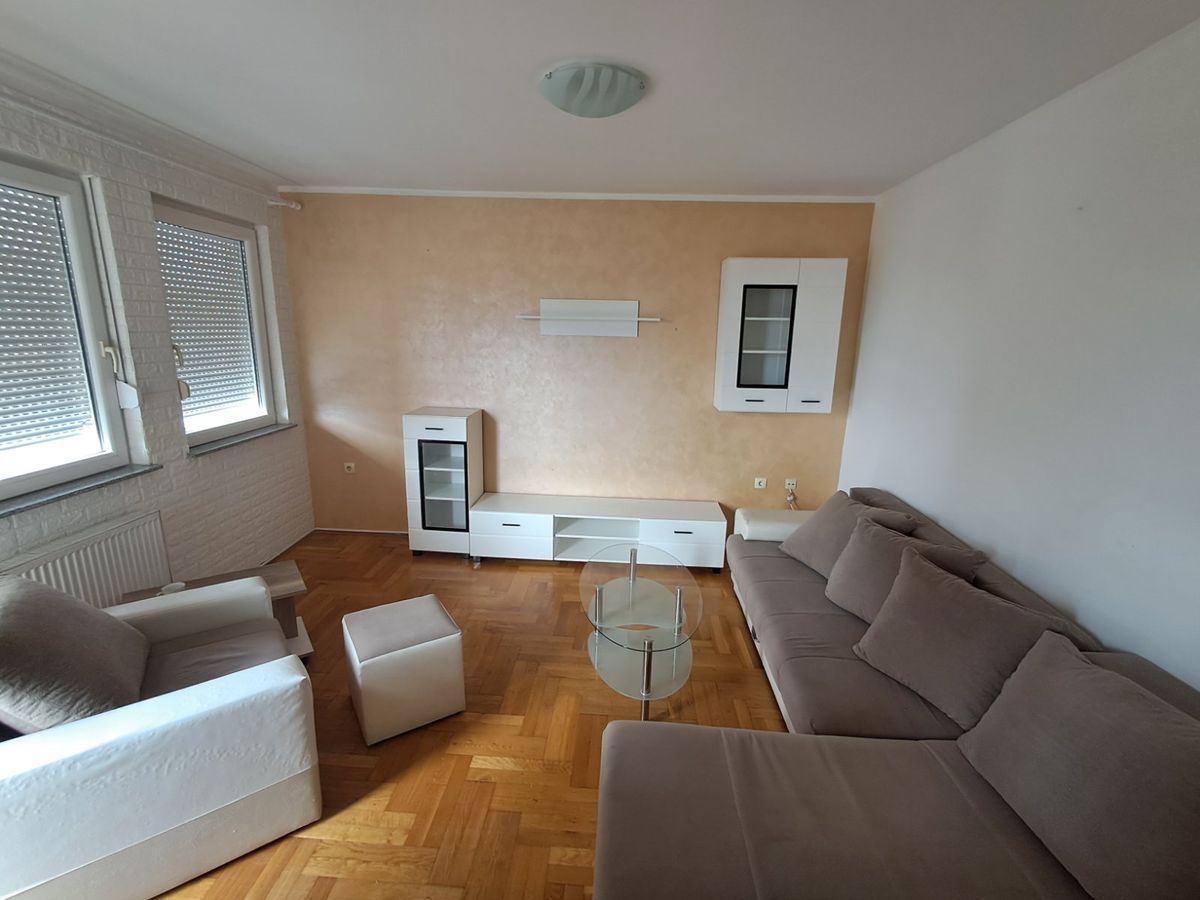 stan na prodaju Novi Sad, 84m2 545394
