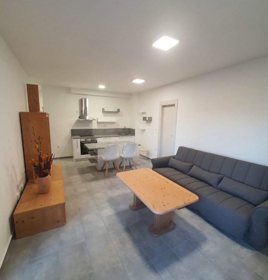 stan na prodaju Novi Sad 43m2 545434