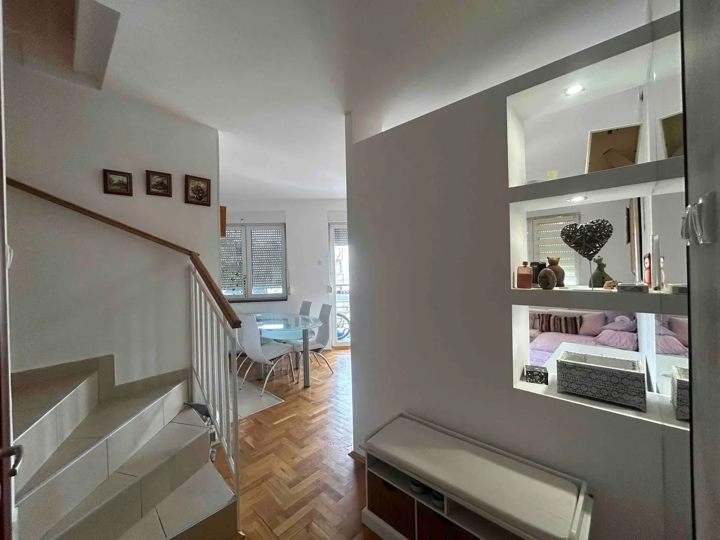 stan na prodaju Novi Sad 66m2 545146