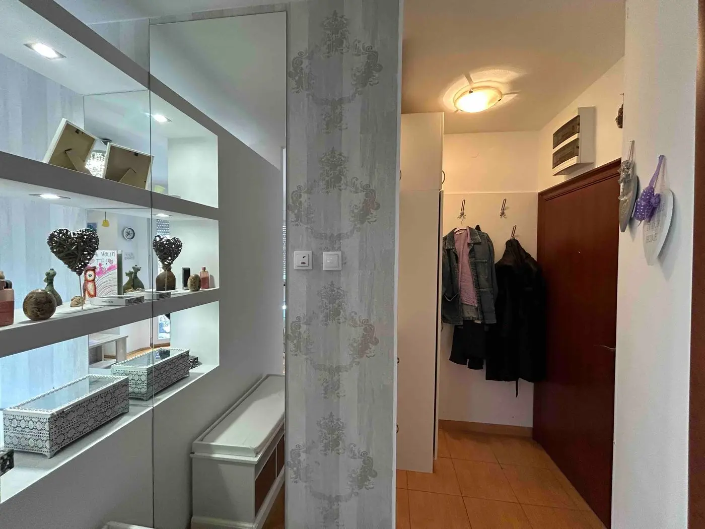 stan na prodaju Novi Sad 66m2 545146