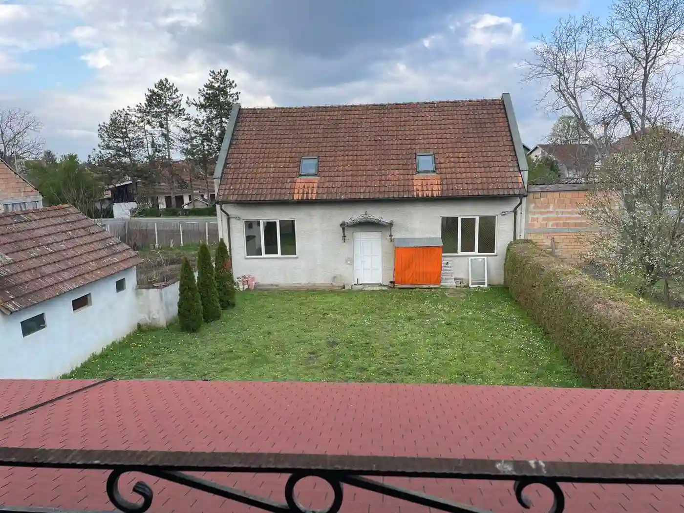 kuca na prodaju Čelarevo 600m2 545740