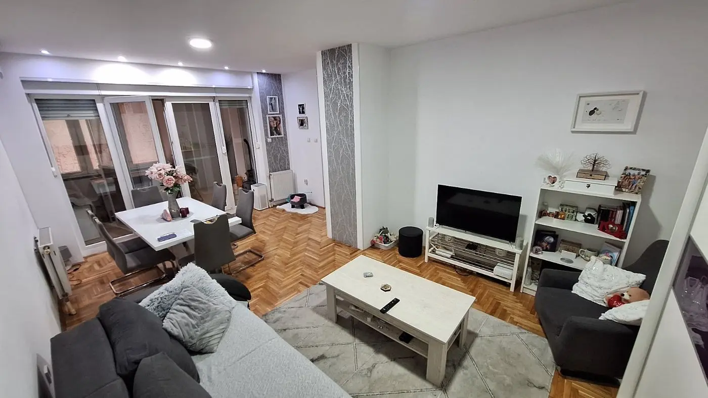 stan na prodaju Novi Sad, 59m2 546065