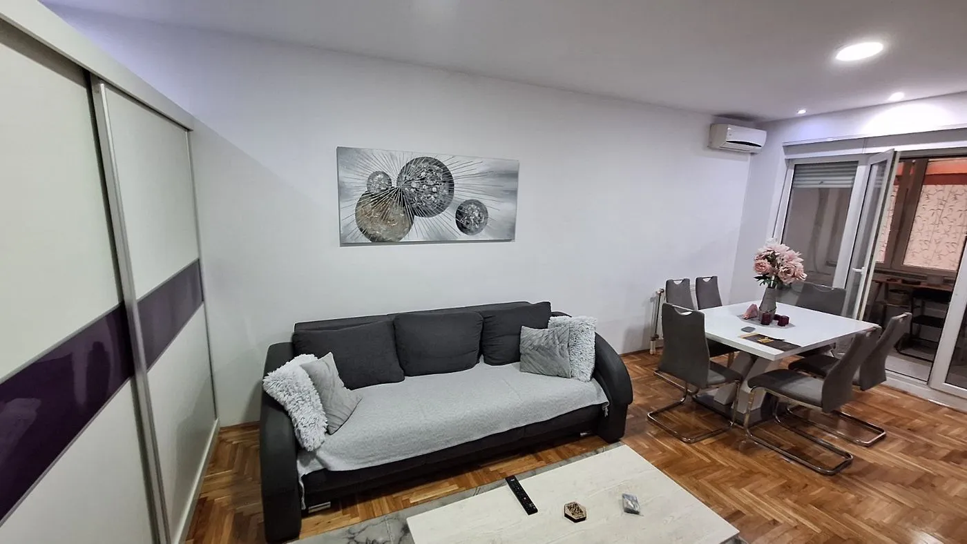 stan na prodaju Novi Sad 59m2 546065