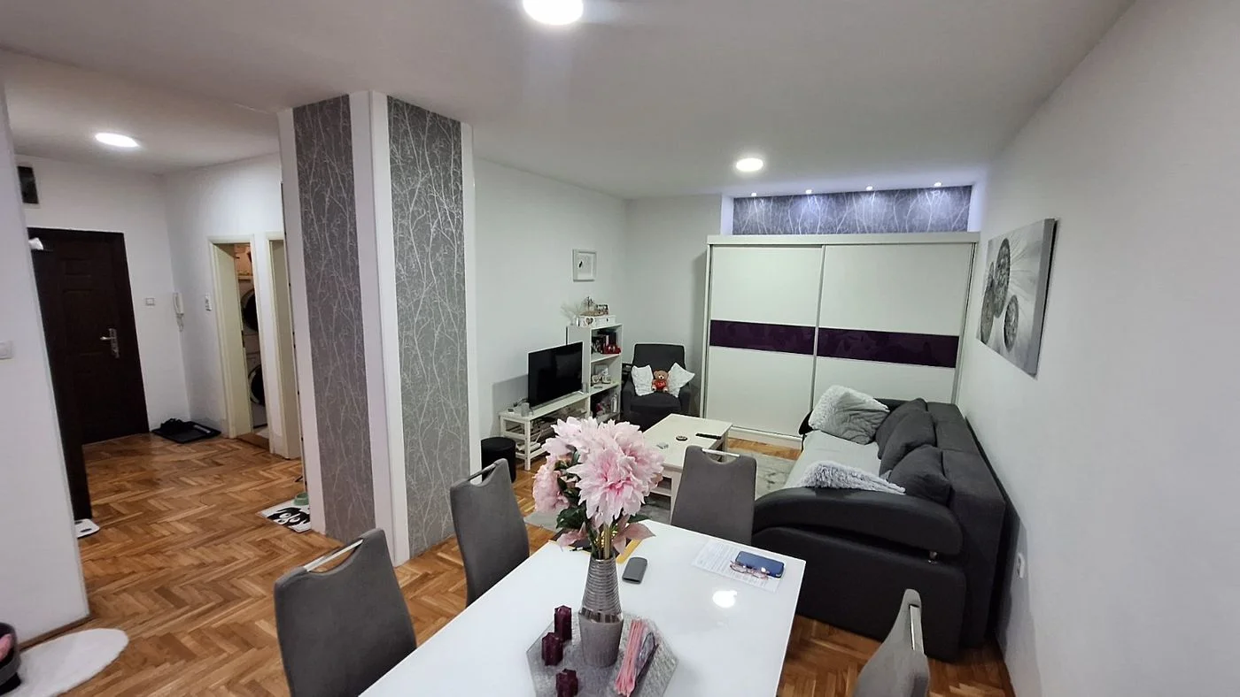 stan na prodaju Novi Sad 59m2 546065
