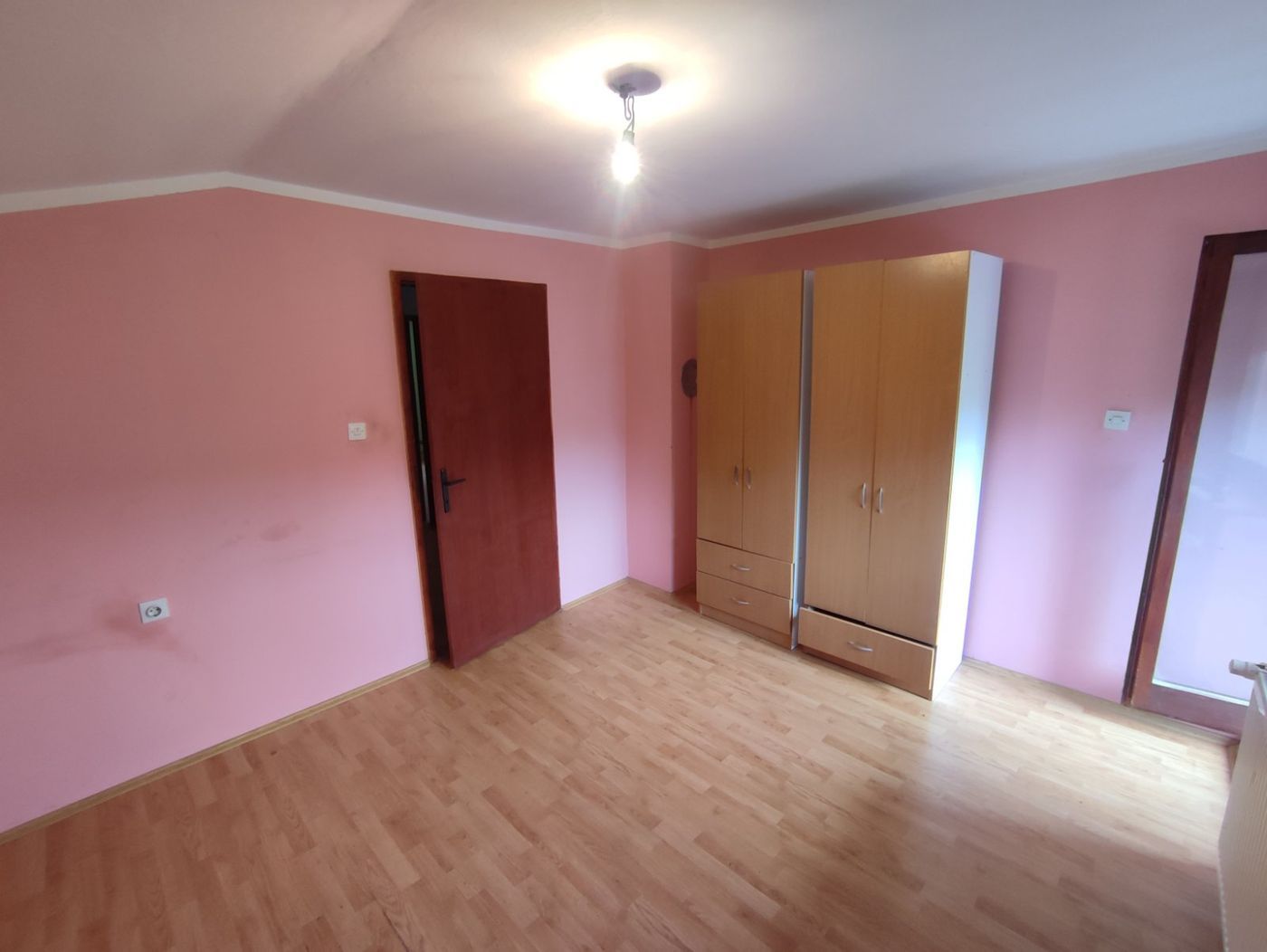kuca na prodaju Beočin 244m2 546104