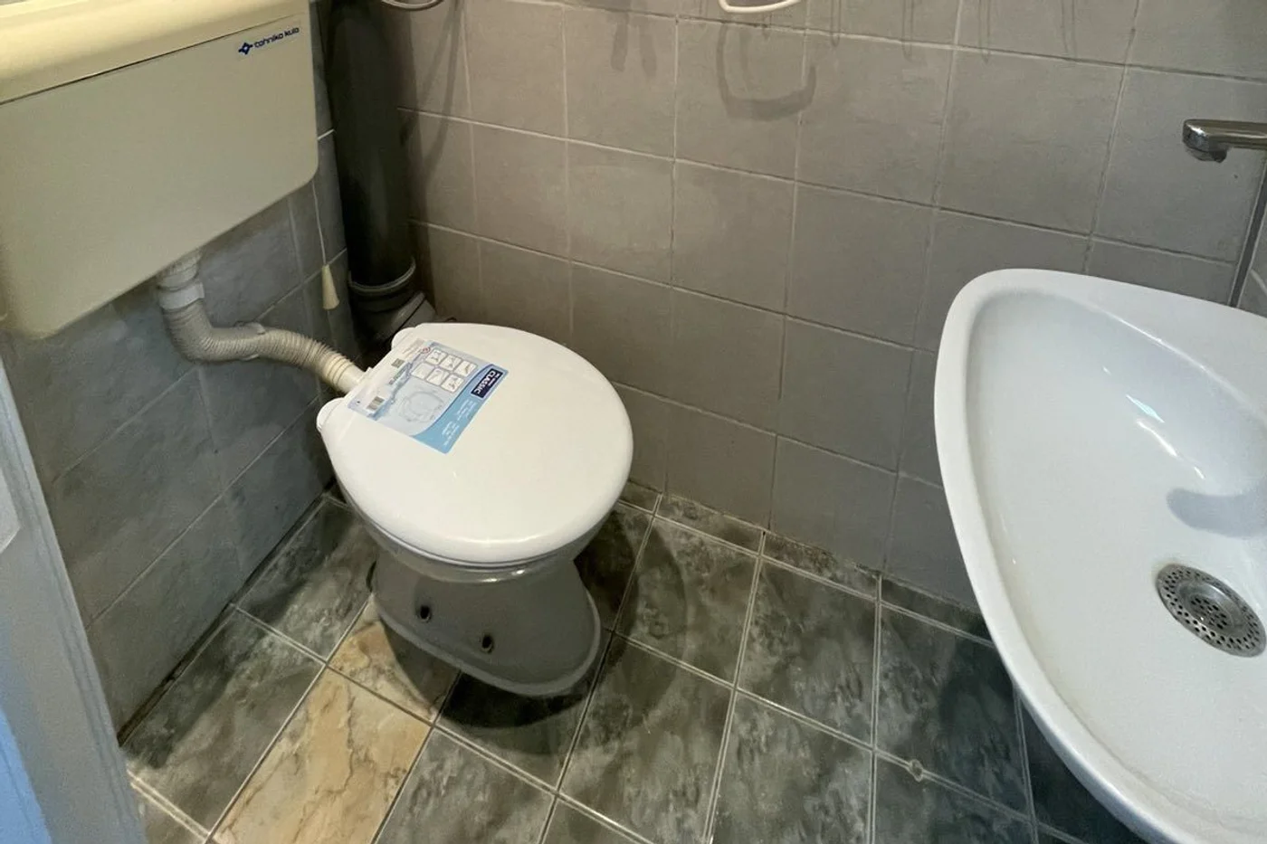 lokal za izdavanje Novi Sad 25m2 12699