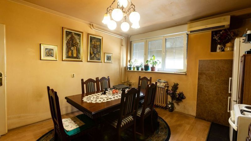 stan na prodaju Novi Sad 73m2 546498