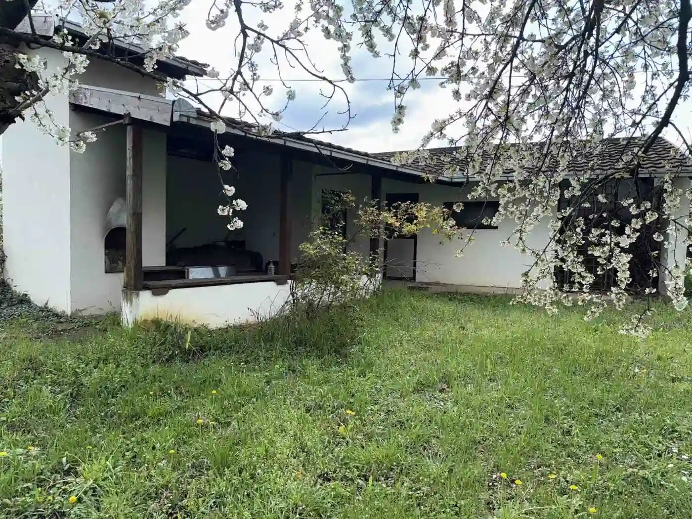 kuca na prodaju Ledinci 107m2 546522
