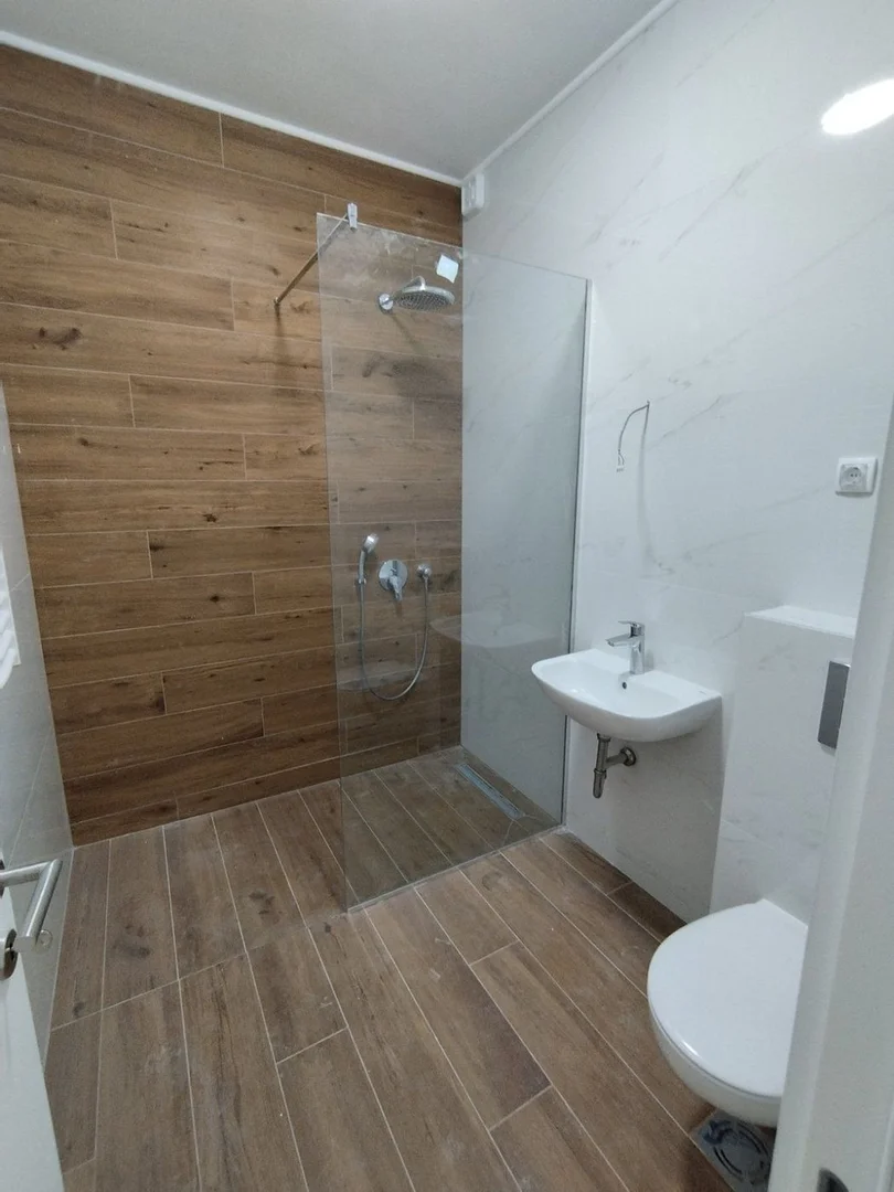 stan na prodaju Novi Sad 429m2 546516