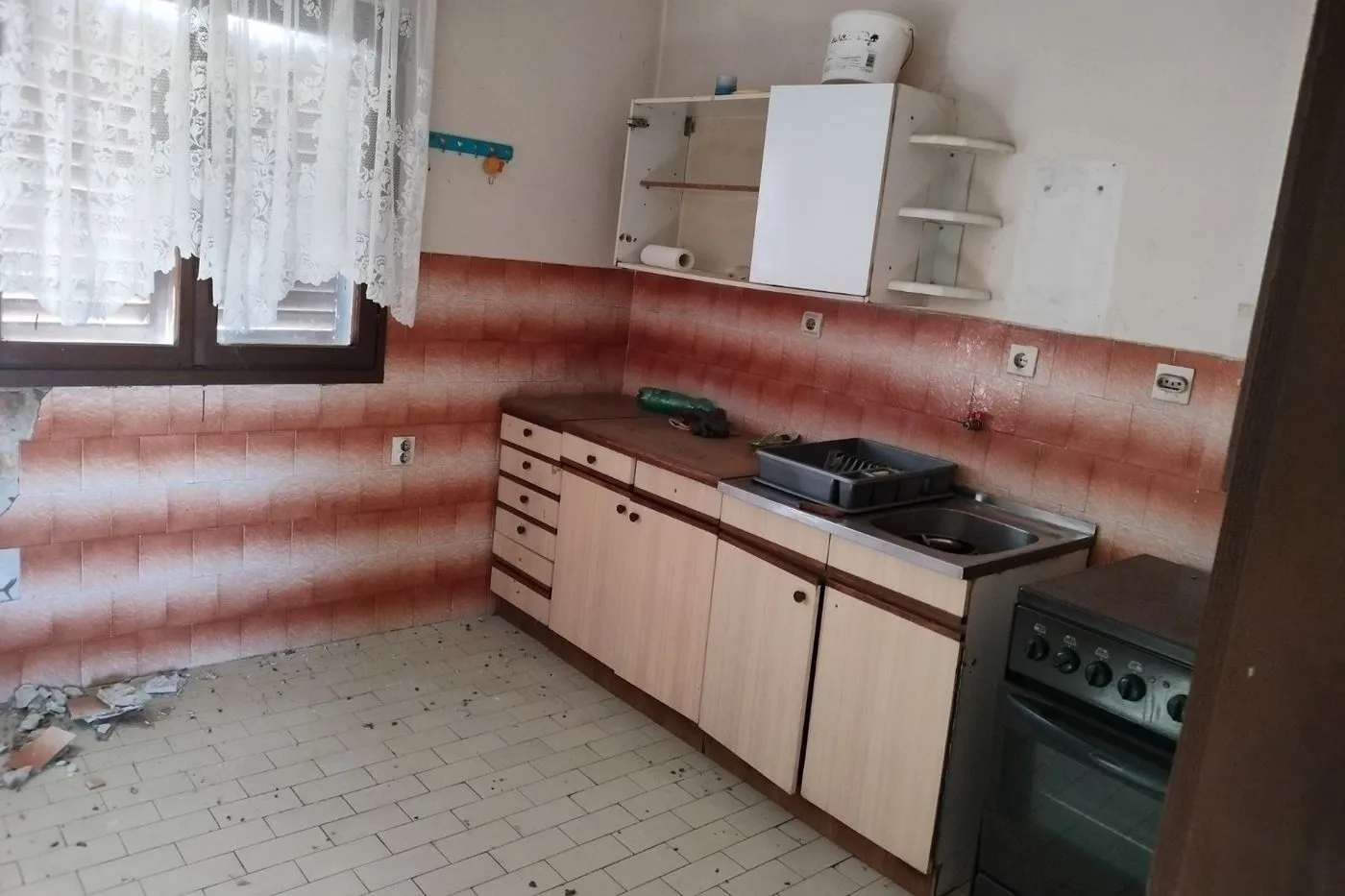 kuca na prodaju Čerević 90m2 546719