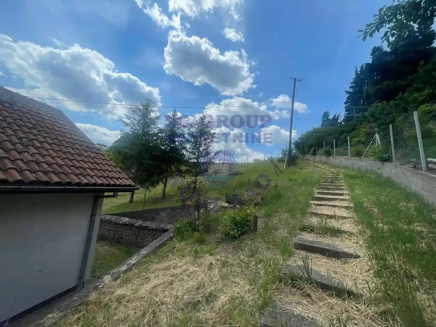 kuca na prodaju Sremska Kamenica 35m2 547741