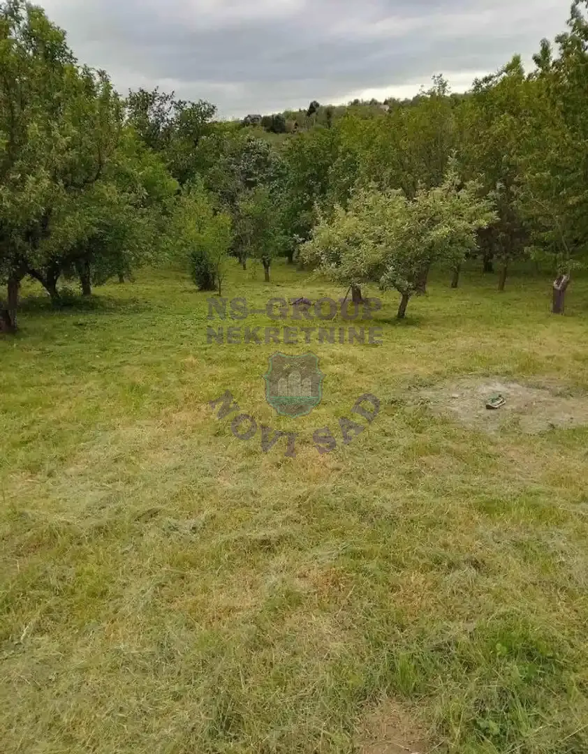 kuca na prodaju Čortanovci 24m2 548035
