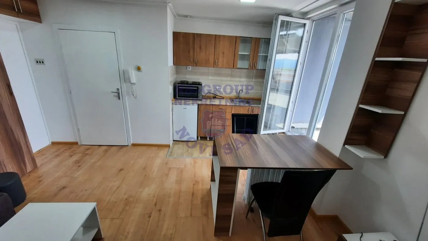 Stan za izdavanje Novi Sad 34m2, 13618