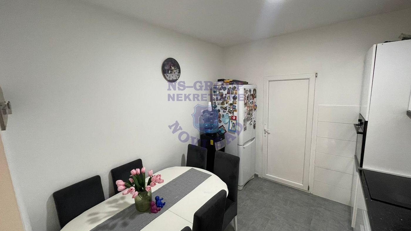stan na prodaju Novi Sad 67m2 548493
