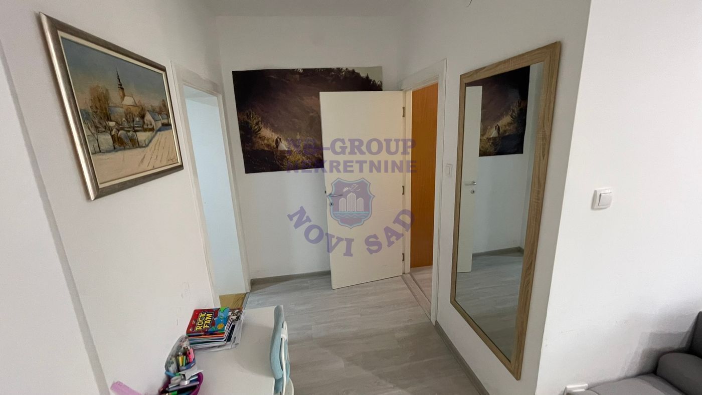 stan na prodaju Novi Sad 67m2 548493