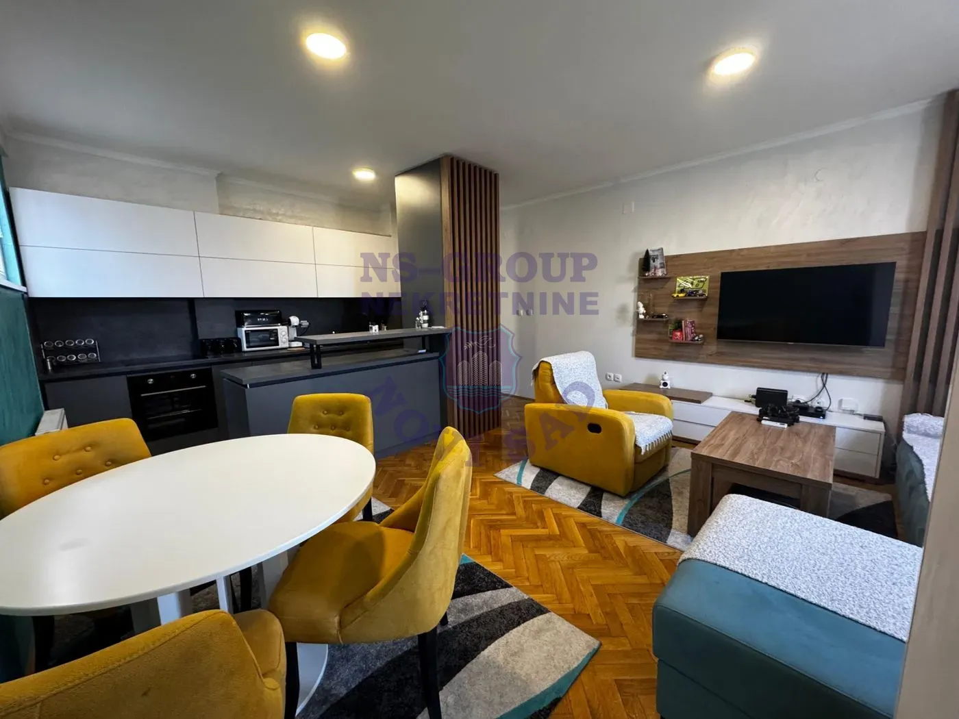 stan na prodaju Novi Sad, 68m2 549047