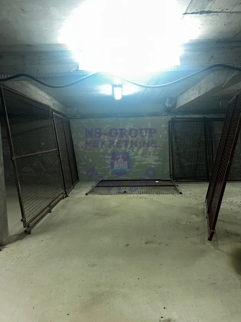 garaza na prodaju Novi Sad, 12m2 521100