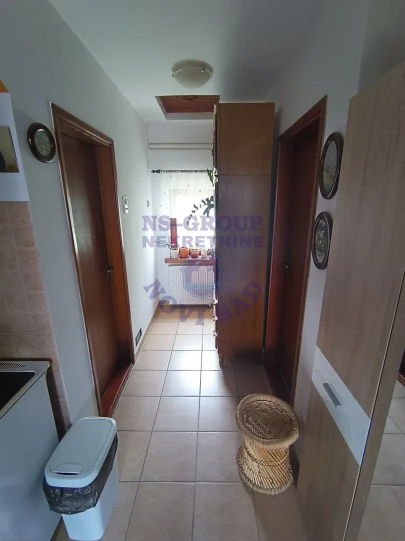 kuca na prodaju Veternik 180m2 549544