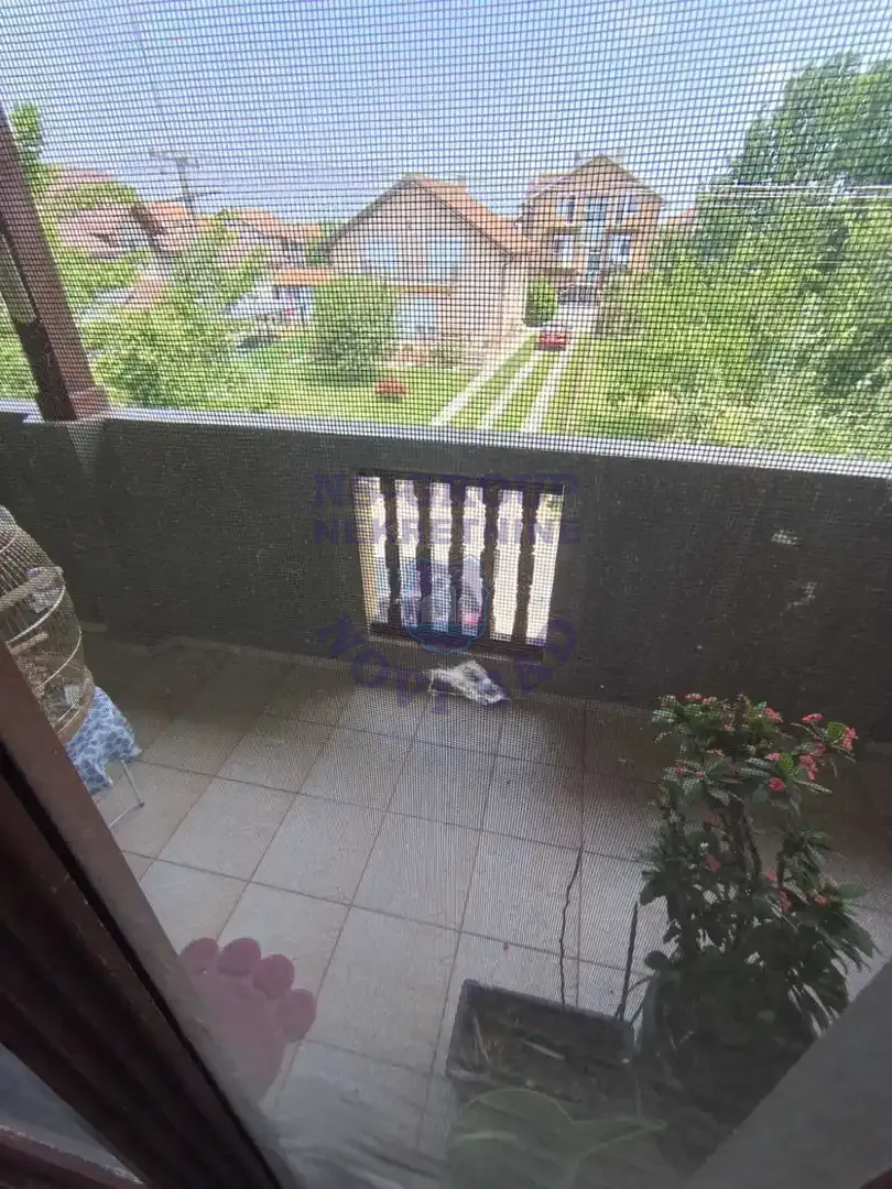 kuca na prodaju Veternik 180m2 549544