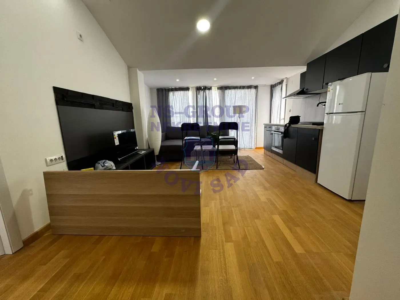 stan na prodaju Novi Sad, 63m2 548404