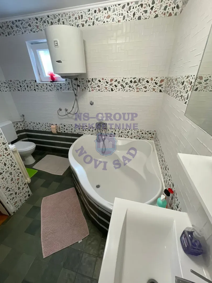 Kuća na prodaju Novi Sad 130m2, 549822