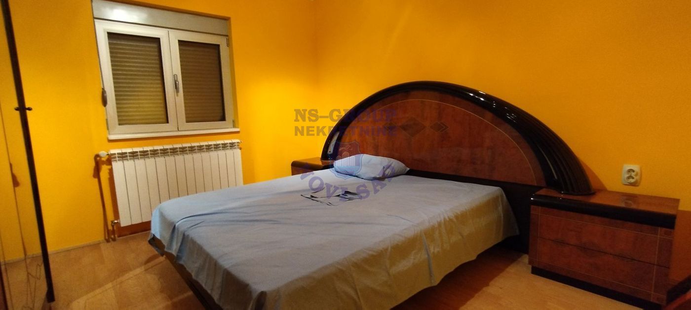 kuca na prodaju Ledinci 200m2 549829